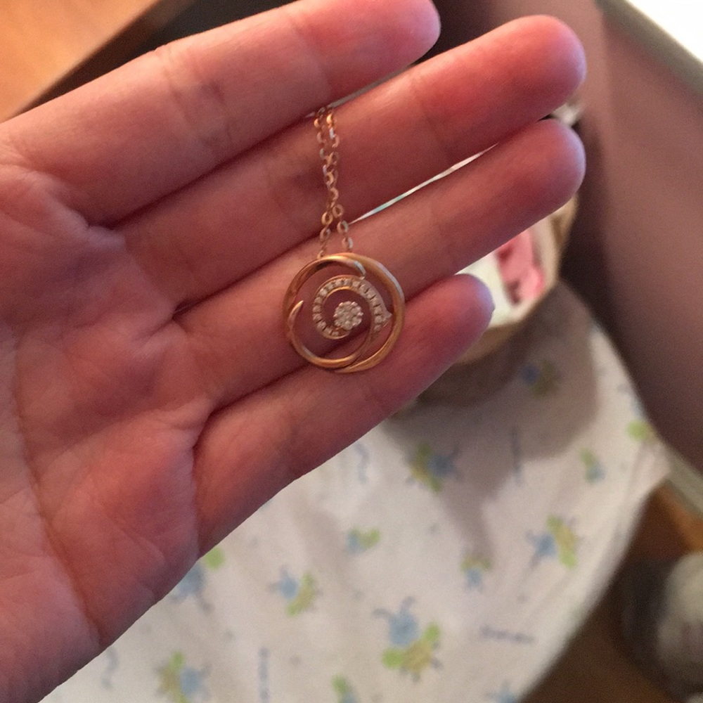 Real rose gold and real diamonds necklace